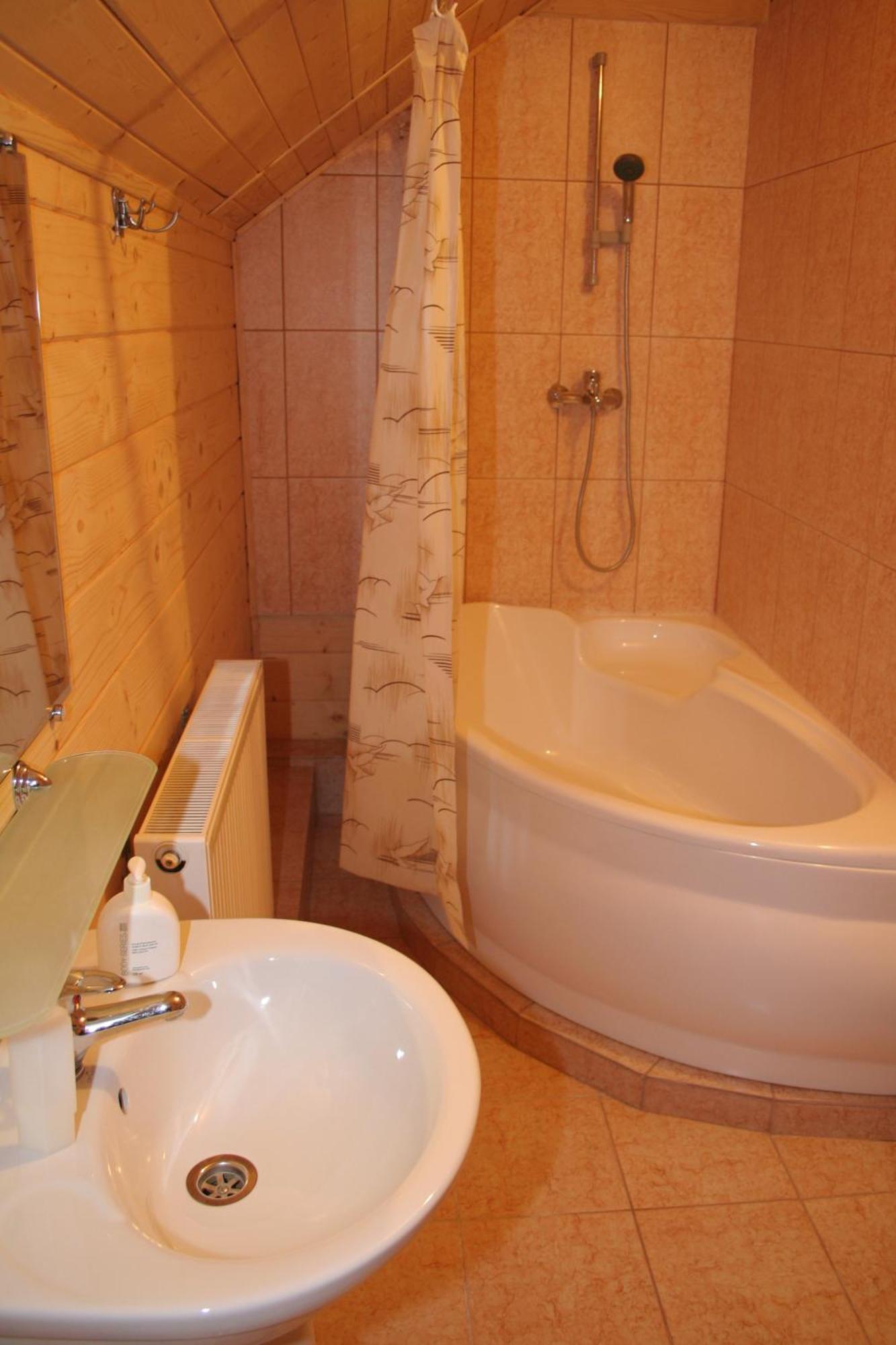 On Dovbush Path Otel Yaremche Dış mekan fotoğraf